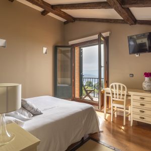 hotel spa urdaibai encanto gametxo habitacion superior con banera hidromasaje 6