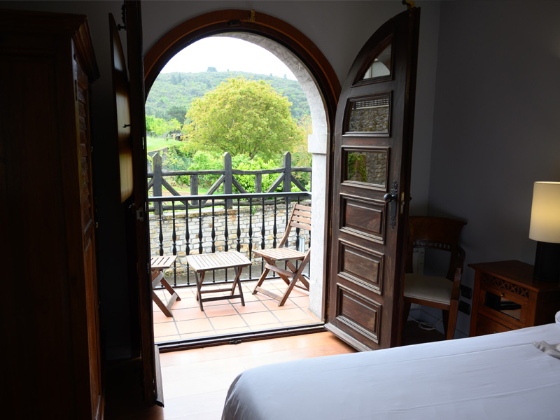 hotel spa urdaibai habitaciones estandar vista montana 9